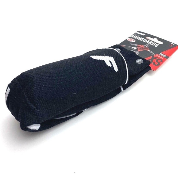 Shinguards X-Small Plastic Shell Franklin Sports Soccer sock black Up to 4' - Picture 1 of 6